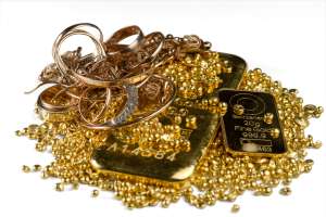 Gold Jewelry vs. Gold Bullion: What is the Better Investment