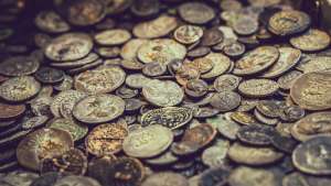 5 Amazing Ancient Gold Coins and 5 Modern Alternatives