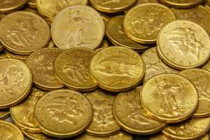Why You Should Buy Gold Coins Online Instead of From a Local Dealer