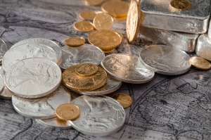 Why Preppers Should Invest in Gold and Silver